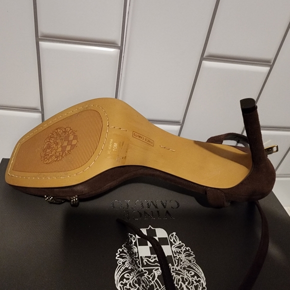 NWT Vince Camuto Sandal Heels - Picture 5 of 5